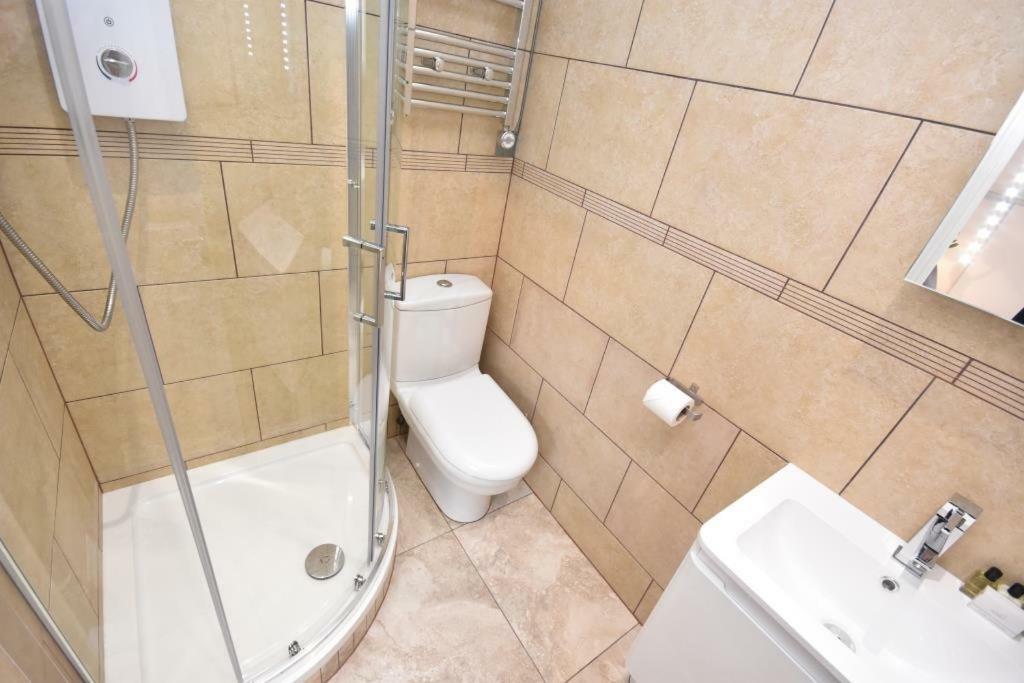 Apt 3, Opera House Ensuite 4Th Floor By Indigo Flats ロンドン エクステリア 写真